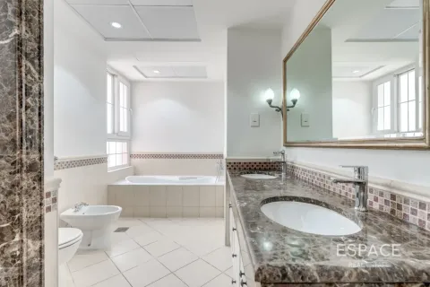 Arabian Ranches, Dubai, UAE의 임대용 빌라 침실 5개, 424제곱미터 번호 738202 - 사진 16