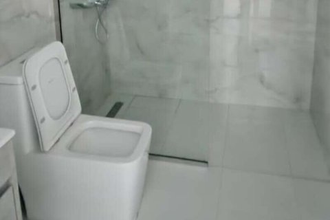 Apartmen di Al Furjan, Dubai, UAE 2 bilik tidur, 104 meter persegi № 718101 - foto 5