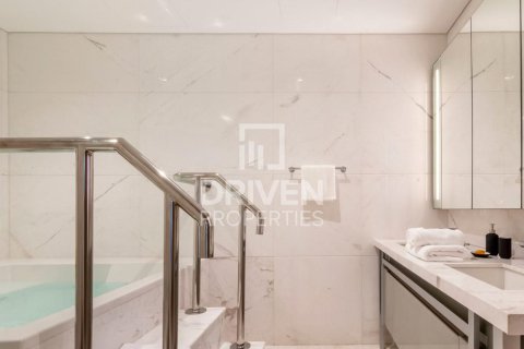 Apartment in Downtown Dubai (Downtown Burj Dubai), UAE 4 bedrooms, 586.31 sq.m. № 761618 - photo 19
