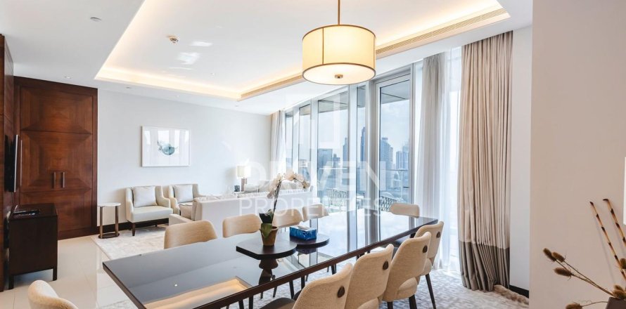 Wohnung in Downtown Dubai (Downtown Burj Dubai), Dubai, VAE: 4 Schlafzimmer, 235.7 m2 Nr. 761615