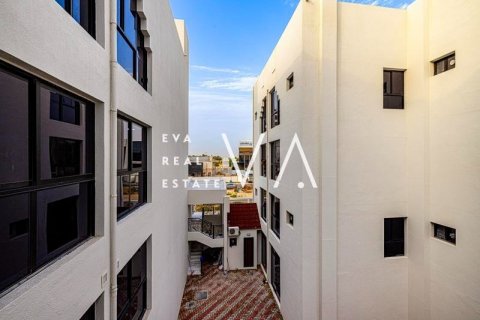 Radový dom v Mirdif, Dubai, SAE 4 spálne, 278.7 m2 č. 637661 - Fotografia 8