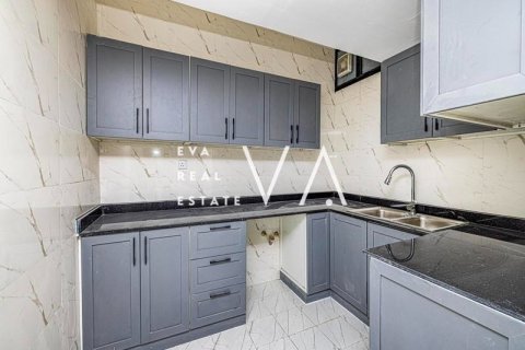 Radový dom v Mirdif, Dubai, SAE 4 spálne, 278.7 m2 č. 637661 - Fotografia 3