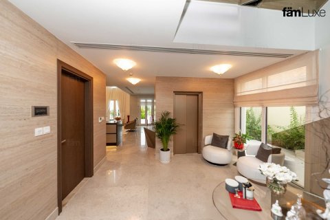 Vila di Dubai, UAE 3 bilik tidur, 356.4 meter persegi № 652428 - foto 22
