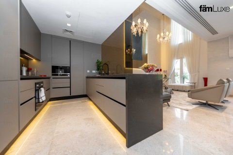 Vila di Dubai, UAE 3 bilik tidur, 356.4 meter persegi № 652428 - foto 19