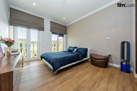 Vila di Dubai, UAE 3 bilik tidur, 356.4 meter persegi № 652428 - foto 24