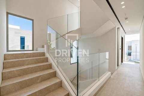 Huvila Jumeirah Park, Dubai, Arabiemiraatit 5 makuuhuonetta, 710.89 m2 № 765069 - kuva 11