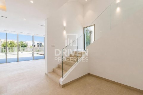 Huvila Jumeirah Park, Dubai, Arabiemiraatit 5 makuuhuonetta, 710.89 m2 № 765069 - kuva 10