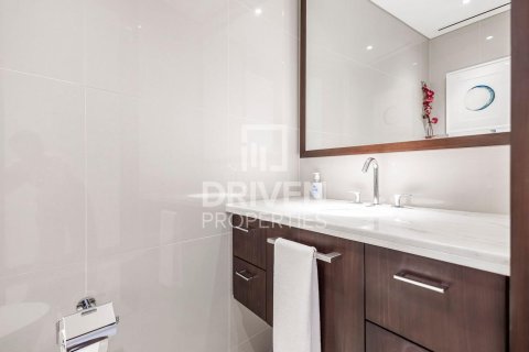 Apartamento en alquiler en Downtown Dubai (Downtown Burj Dubai), Dubai, EAU 2 dormitorios, 143.26 m2 № 756870 - foto 17
