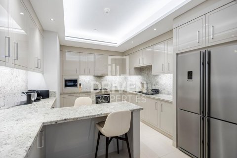 Apartamento en alquiler en Downtown Dubai (Downtown Burj Dubai), Dubai, EAU 2 dormitorios, 143.26 m2 № 756870 - foto 10