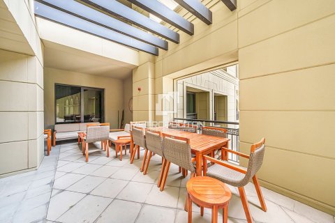 Lägenhet till försäljning i Culture Village, Dubai, UAE 3 sovrum, 353 kvm Nr. 663561 - fotografi 27