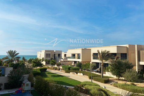 Villa itt: Abu Dhabi, EAE, 5 hálószoba, 1188 m², azonosító: 678599 - fénykép 15