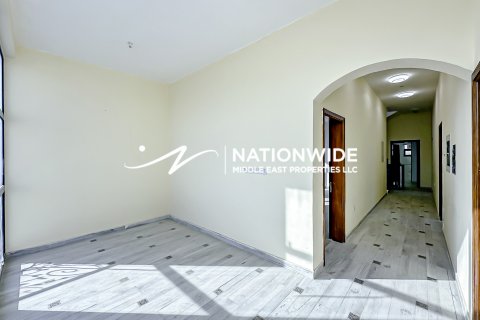Vila u gradu Abu Dhabi, UAE 5 spavaće sobe, 1058 m2 Br. 678597 - Slika 6