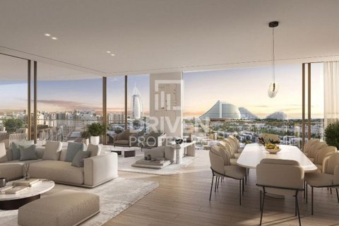 Appartamento a Umm Suqeim, Dubai, EAU 3 camere da letto, 179.02 mq. № 744175
