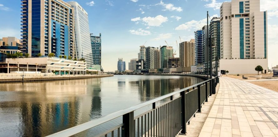 Business Bay, Dubai, संयुक्त अरब अमीरात में अपार्टमेंट, 2 बेडरूम, 128 वर्ग मीटर, संख्या 721234