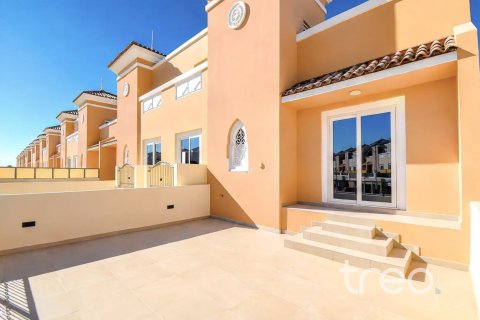 Stadthaus in Dubai Sports City, Dubai, VAE: 4 Schlafzimmer, 241.55 m2 Nr. 733948