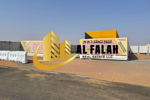 Terra para venda em Sharjah, EAU 1790 m2 № 650808 - foto 5