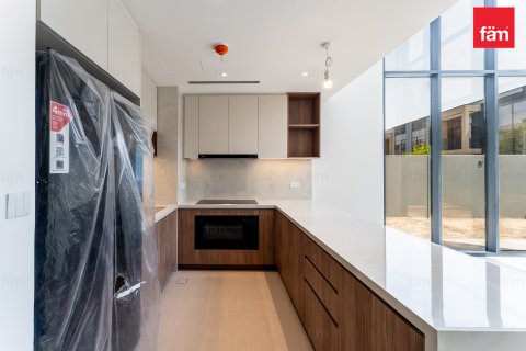 Villa Dubaijā, AAE 4 istabas, 254.4 m2 Nr. 763838 - attēls 9