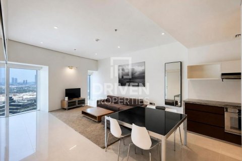 Appartamento a Sheikh Zayed Road, Dubai, EAU 2 camere da letto, 106 mq. № 745502
