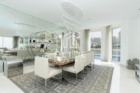 Villa zum Verkauf in Palm Jumeirah, Dubai, VAE 6 Schlafzimmer, 622 m2 Nr. 736335 - Foto 9