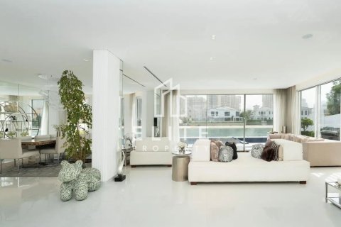 Villa zum Verkauf in Palm Jumeirah, Dubai, VAE 6 Schlafzimmer, 622 m2 Nr. 736335 - Foto 3