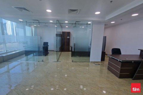 Dubai, BAE’de kiralık ofis 96.1 m&sup2; No 706022 - fotoğraf 15