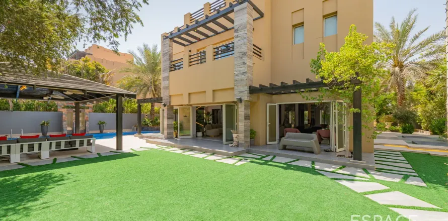 Vila u Arabian Ranches, Dubai, UAE 557 m2, 6 spavaćih soba Br. 649582