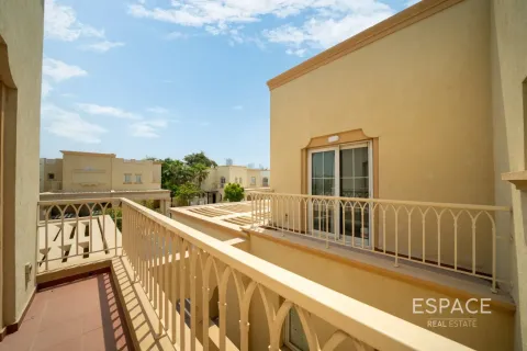 Villa til salg i The Springs, Dubai, UAE 2 soveværelser, 153 kvm № 737762 - foto 18