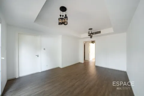 Villa til salg i The Springs, Dubai, UAE 2 soveværelser, 153 kvm № 737762 - foto 5
