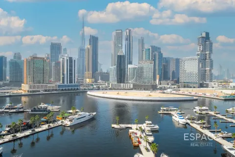 Duplex di Business Bay, Dubai, UEA 4 kamar tidur, 735 m2 nomor 737763 - foto 13