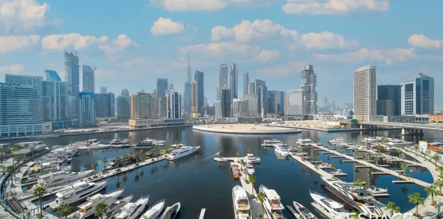Duplex di Business Bay, Dubai, UEA 4 kamar tidur, 735 m2 nomor 737763