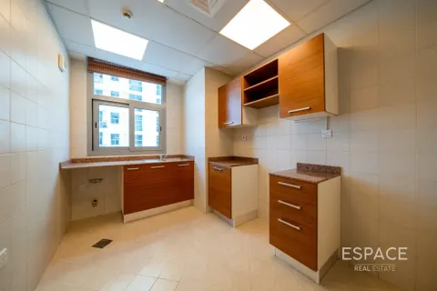 Apartament në Dubai Marina, Emiratet e Bashkuara Arabe 1 dhomë gjumi, 76 m2. № 737761 - Foto 4