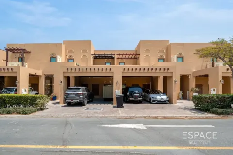 Müüa ridamaja asukohaga Al Furjan, Dubai, AÜE: 3 magamistoaga, 262 m² Nr 737764 - pilt 20