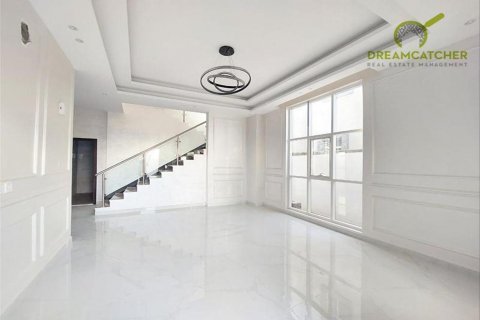 Vila di Al Yasmeen, Ajman, UEA 5 kamar tidur, 278.7 m2 nomor 512501 - foto 3