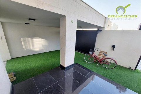 Vila di Al Yasmeen, Ajman, UEA 5 kamar tidur, 278.7 m2 nomor 512501 - foto 15