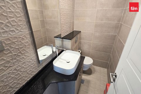 Apartment til salg i Dubai, UAE 2 soveværelser, 206.1 kvm № 758535 - foto 22