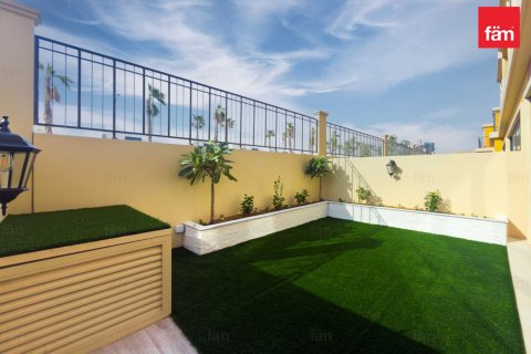 Řadový dům v Dubai, SAE 4 ložnice, 144 m² Č.: 758536 - fotografie 6