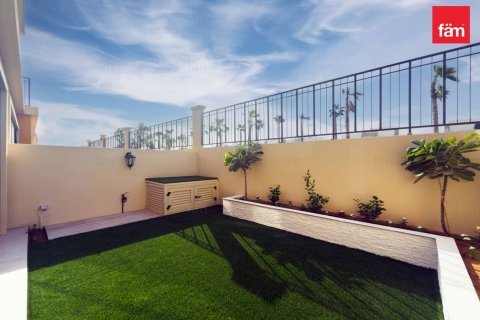 Řadový dům v Dubai, SAE 4 ložnice, 144 m² Č.: 758536 - fotografie 4