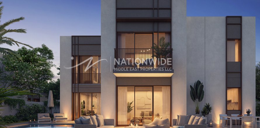 Villa in Abu Dhabi, UAE 4 bedrooms, 390 sq.m. № 659893
