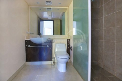 Vila u Al Reef, Abu Dhabi, UAE 2 spavaćih soba, 170.2 m2 Br. 731418 - fotografija 10