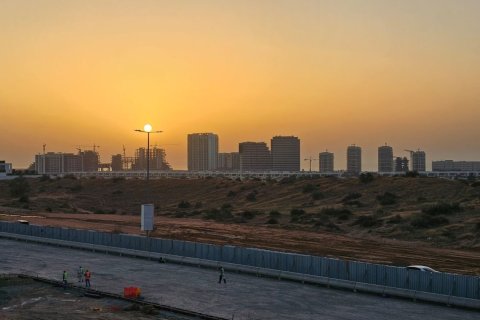 Apartamento en venta en Ras Al Khaimah, EAU 1 dormitorio, 77 m2 № 734616 - foto 3