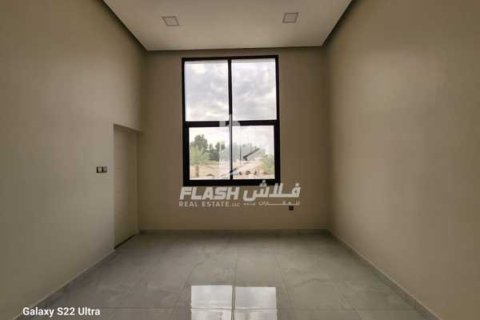 Villa in vendita a Khuzam, Ras Al Khaimah, EAU 4 camere da letto, 636 mq. № 734618 - foto 6