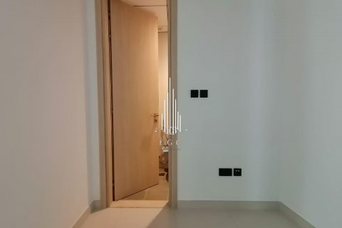 Huoneisto Al Reem Island, Abu Dhabi, Arabiemiraatit 2 makuuhuonetta, 130.1 m2 № 563583 - kuva 14