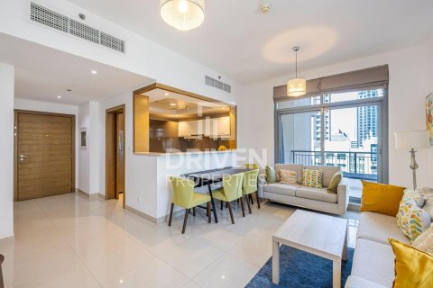Apartamento en alquiler en Downtown Dubai (Downtown Burj Dubai), Dubai, EAU 2 dormitorios, 114.46 m2 № 745516 - foto 2