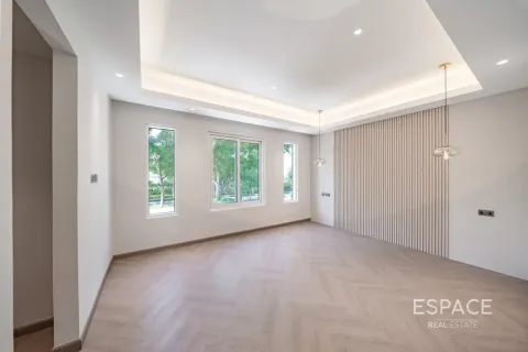 Villa te huur in The Springs, Dubai, VAE 3 slaapkamers, 228 vr.m., nr 738362 - foto 13