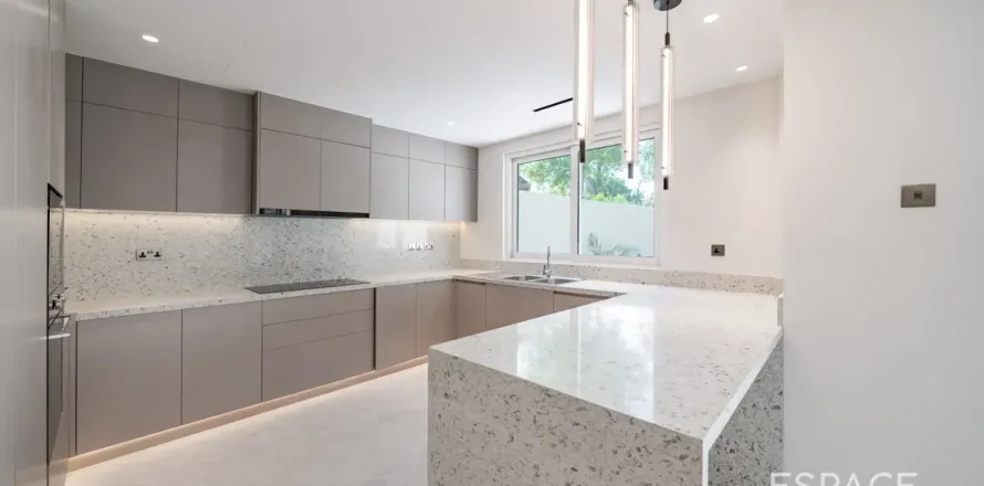 Villa in The Springs, Dubai, VAE 3 slaapkamers, 228 vr.m. nr 738362