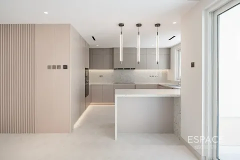 Villa te huur in The Springs, Dubai, VAE 3 slaapkamers, 228 vr.m., nr 738362 - foto 4