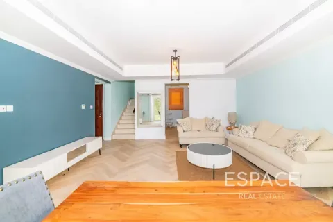 Villa The Springs, Dubaijā, AAE 3 istabas, 228 m2 Nr. 738366 - attēls 5
