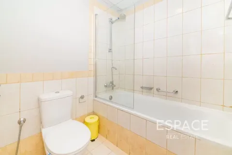 Villa The Springs, Dubaijā, AAE 3 istabas, 228 m2 Nr. 738366 - attēls 17