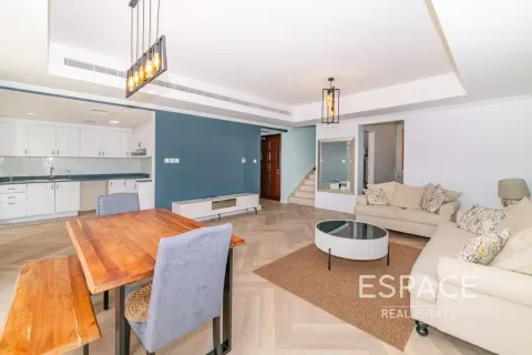 Villa The Springs, Dubaijā, AAE 3 istabas, 228 m2 Nr. 738366 - attēls 2