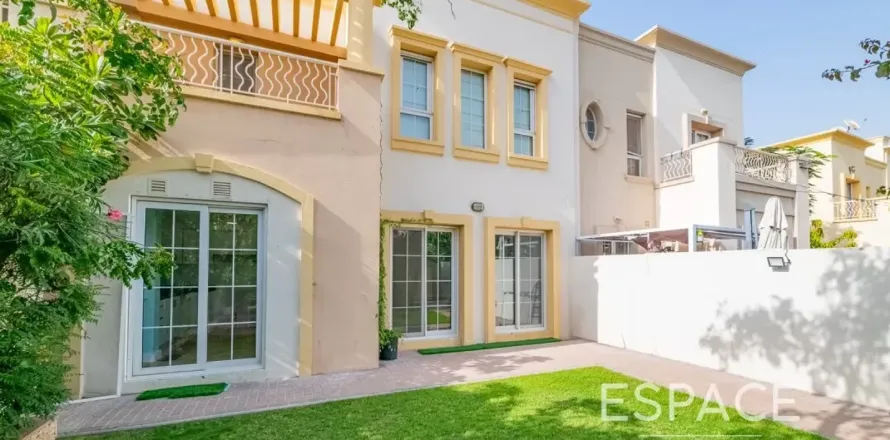 Villa The Springs, Dubaijā, AAE 3 istabas, 228 m2 Nr. 738366
